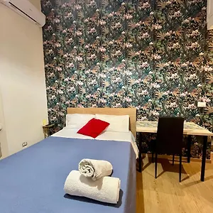 roma-loft-colosseo.it-romehotels.com/